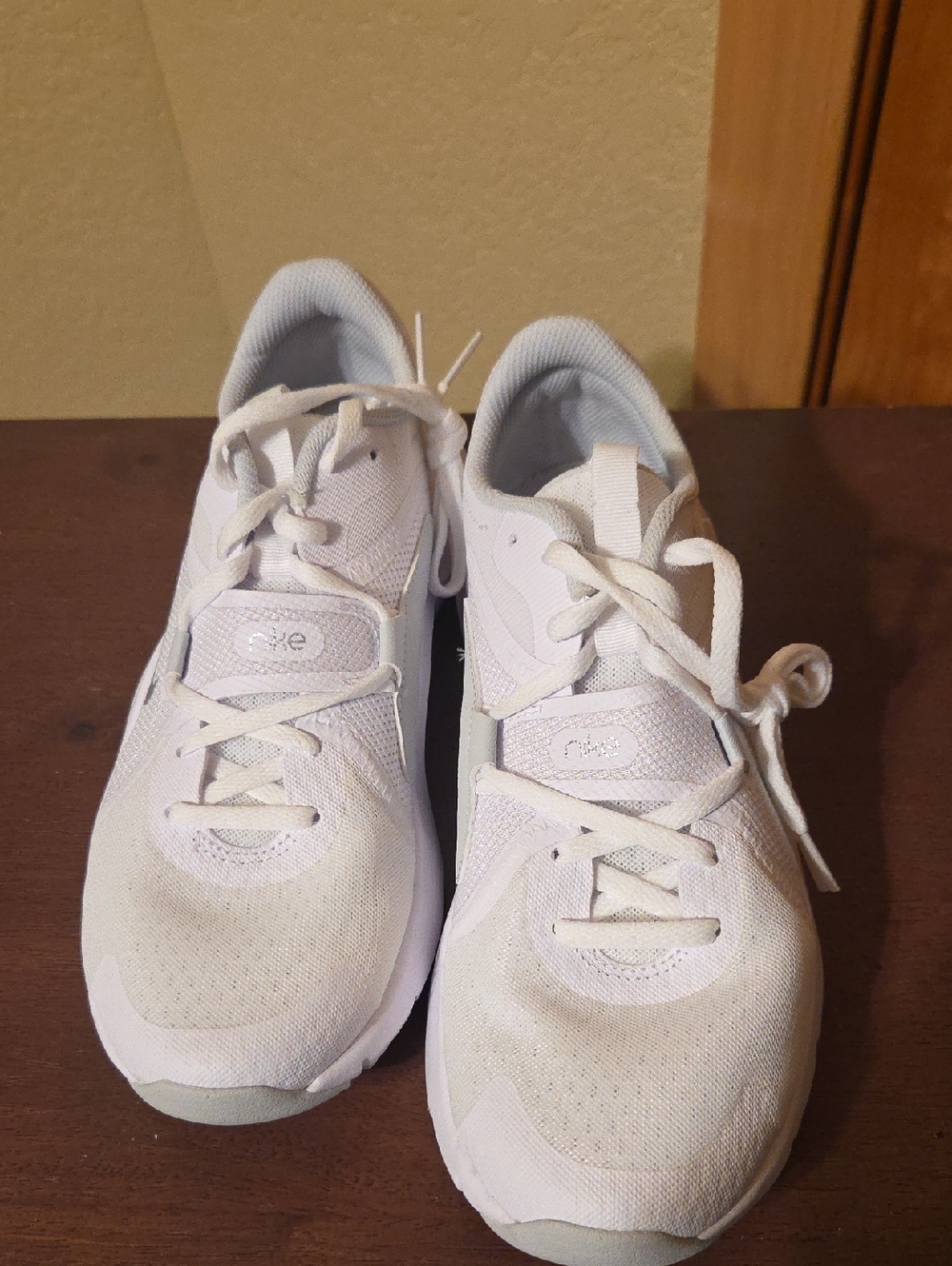 Nike Shoes - Picture 2 of 10